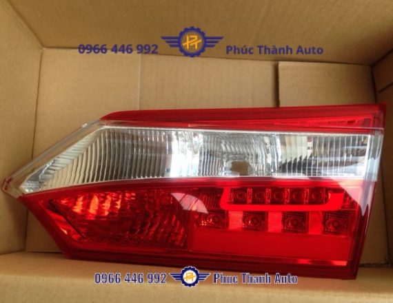 Đèn Hậu Trong Corolla Altis 2014-2016 RH/LH (Có LED)