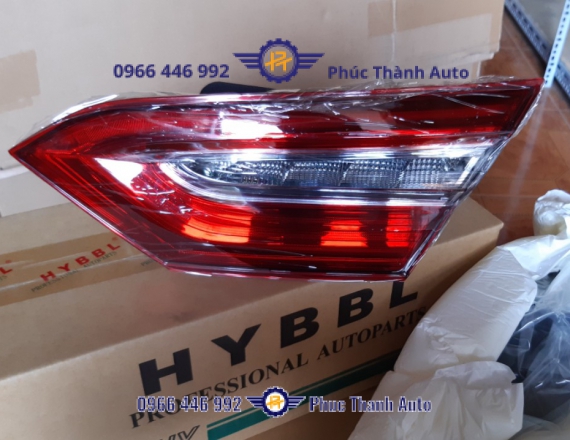 Đèn Hậu Trong Camry 2018-2020 (Đen, Có LED) RH/LH